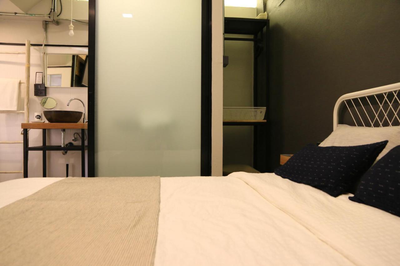 Goodnight Chiang Mai Gate Hotel Екстериор снимка