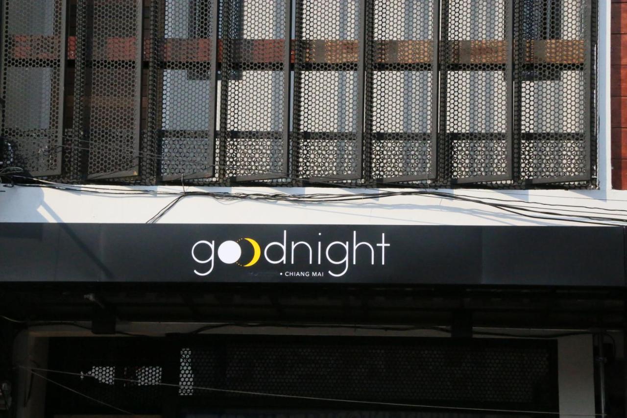 Goodnight Chiang Mai Gate Hotel Екстериор снимка